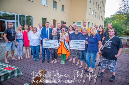 Fussballer und Fans helfen e.V. spenden Benefizerlös 01