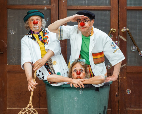 Mitarbeiter*in Finanz- und Büroorganisation (m/w/d) 01